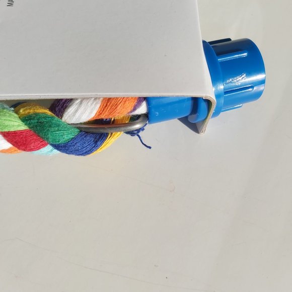 *3/$20* Rope Perch 21" bendable *New w/ defect* - Picture 4 of 8